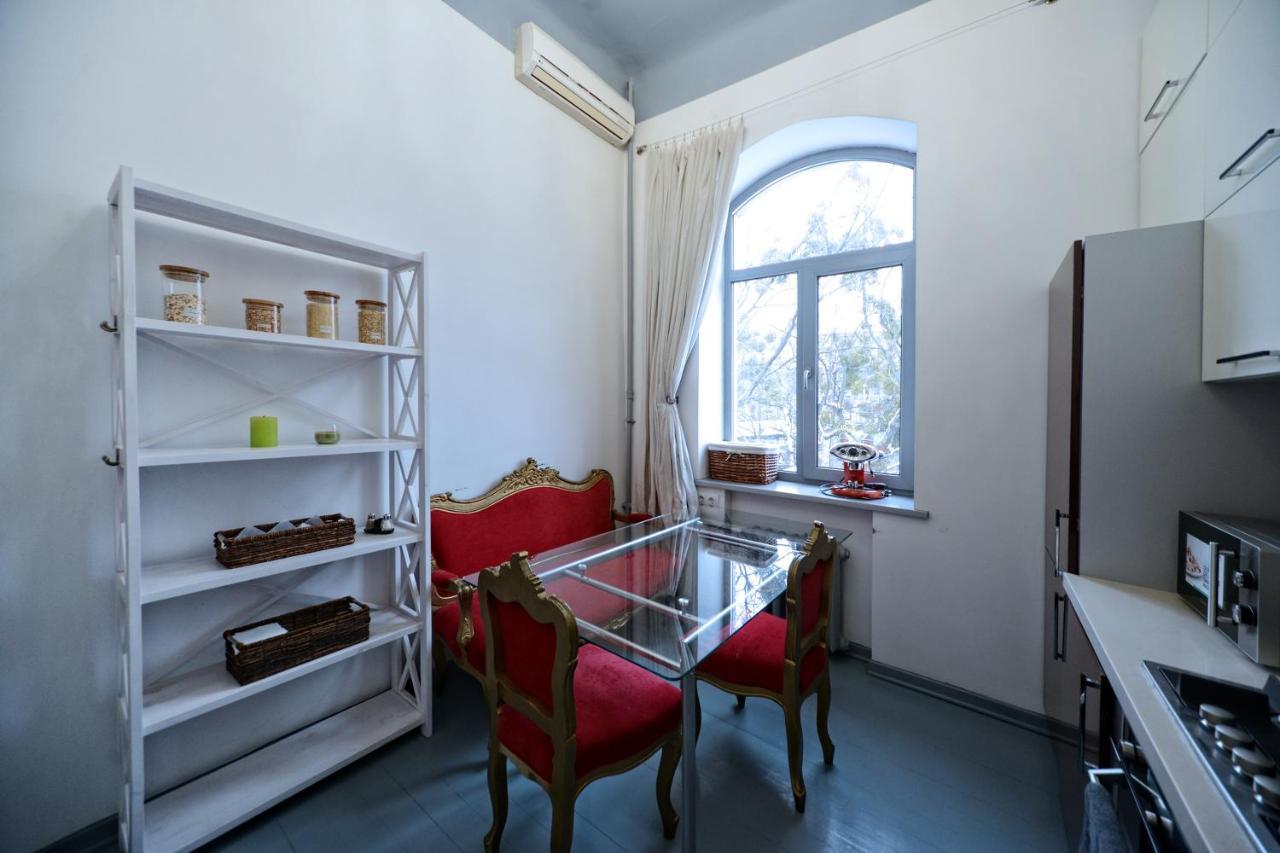 Artol Gorodetskogo Apartment Kiev Luaran gambar